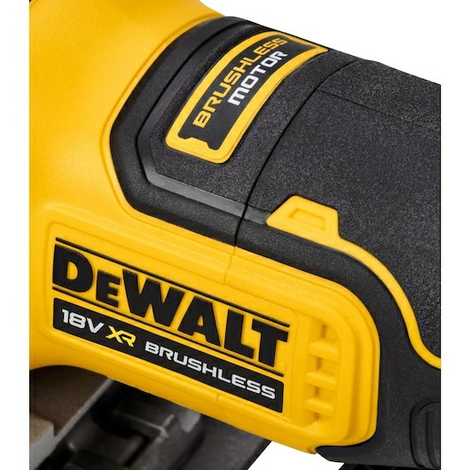 EAN 5035048752920 - DeWALT DCW682NT-XJ engalletadora imagen 3