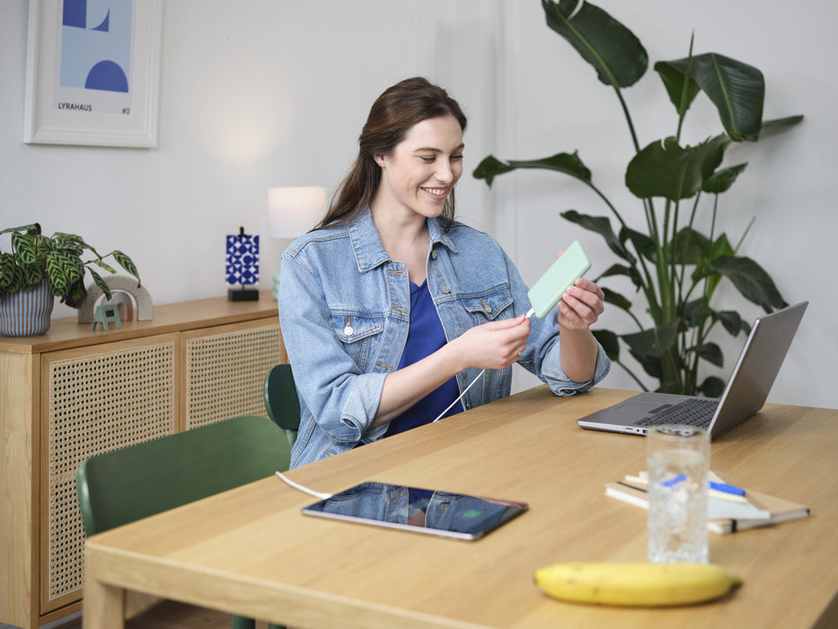 EAN 8713439250299 - Trust 25029 batería externa Ión de litio 10000 mAh Verde imagen 7