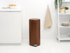 EAN 8710755238789 - Brabantia 238789 cubo de basura Alrededor Acero Bronce imagen 5