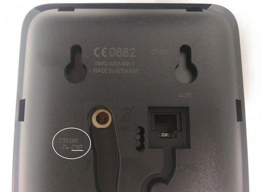 EAN 4250366832340 - Gigaset C707 adaptador e inversor de corriente Negro imagen 2