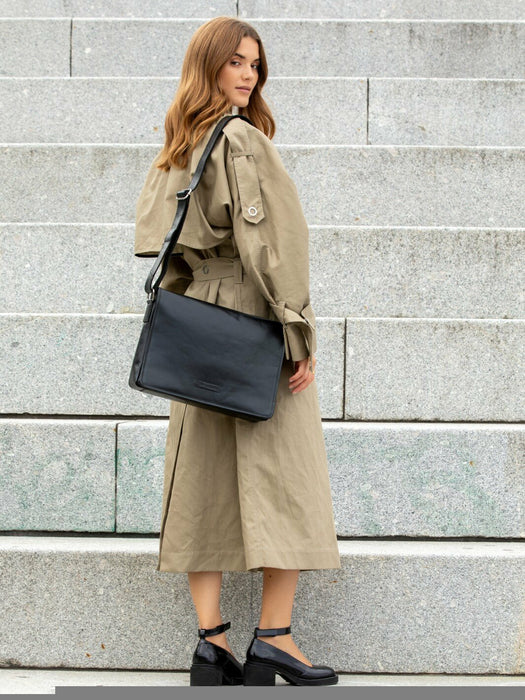 EAN 5711428014917 - dbramante1928 Marselisborg 35,6 cm (14") Bandolera Negro imagen 6