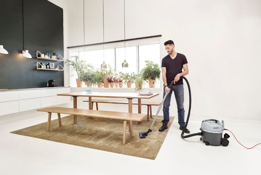 EAN 5715492194063 - Nilfisk VP300 HEPA EU2 10 L Aspiradora cilíndrica Secar 800 W Bolsa para el polvo imagen 5