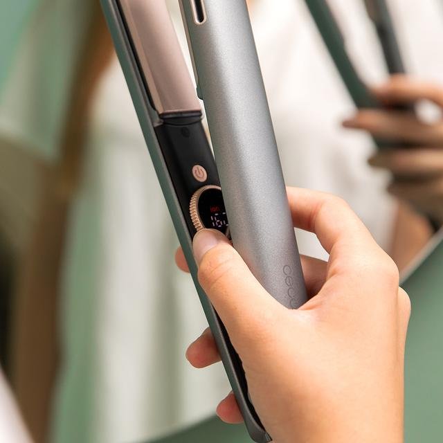 EAN 8435484033992 - Cecotec Bamba RitualCare Ionic Sphere Plancha de pelo Negro 1,8 m imagen 7