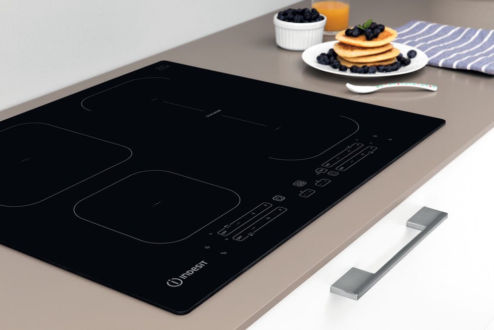 EAN 8050147583111 - Indesit IB 65B60 NE Negro Integrado 59 cm Con placa de inducción 4 zona(s) imagen 25