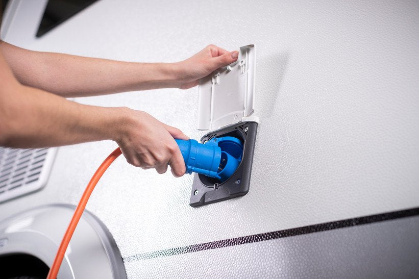 EAN 4007123673827 - Brennenstuhl 1132910025 cable de transmisión Naranja 1,5 m IEC Type E (3.4 mm, 3.1 mm) Enchufe tipo F imagen 2