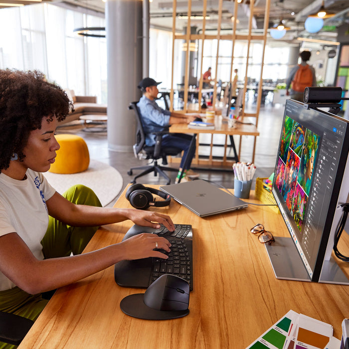 EAN 198701354574 - HP ZBook Power G11 A AMD Ryzen™ 9 8945HS Estación de trabajo móvil 40,6 cm (16") WUXGA 32 GB DDR5-SDRAM 1  imagen 17