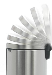 EAN 8710755111822 - Brabantia 111822 papelera 30 L Alrededor Acero inoxidable imagen 9