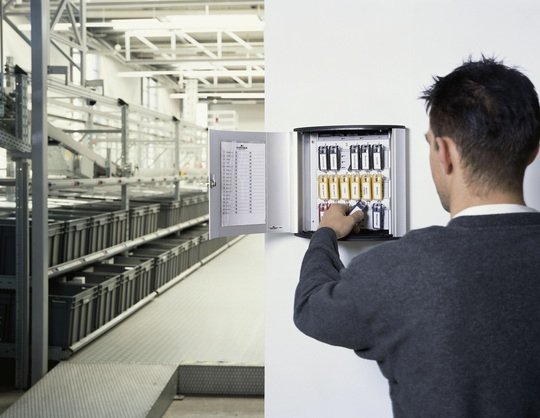 EAN 4005546103730 - Durable Key Box 18 Aluminio Plata imagen 5