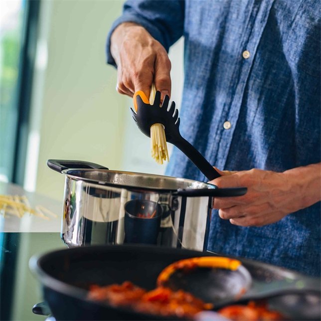 EAN 6424002009689 - Fiskars 1027301 cuchara de pasta Plástico, Silicona imagen 4