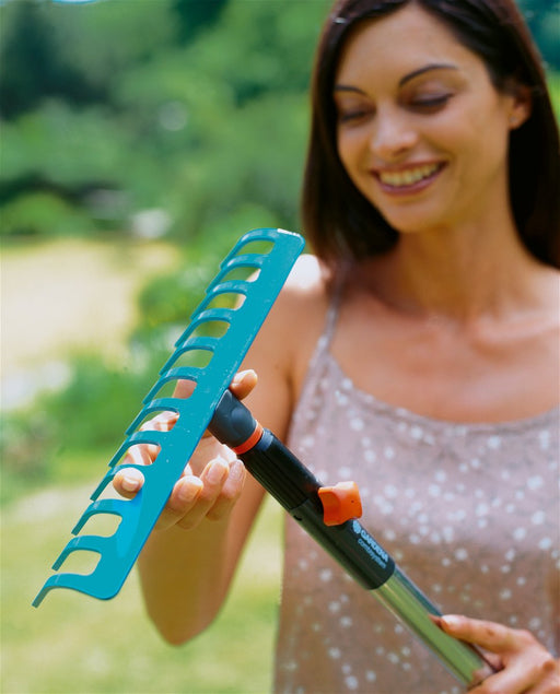 EAN 4078500317801 - Gardena 3178-20 rastrillo Acero imagen 2