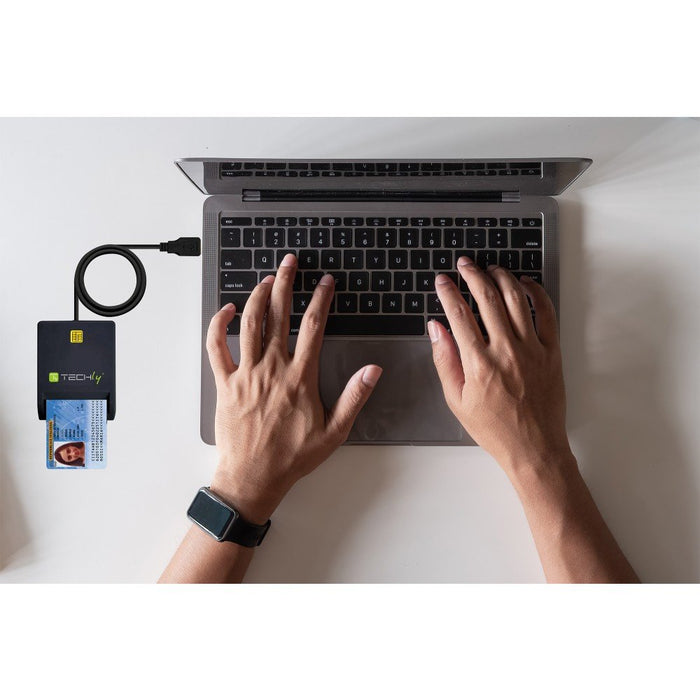 EAN 8051128108521 - Techly I-CARD CAM-USB2TYC lector de tarjeta inteligente Interior USB USB 2.0 Negro imagen 5
