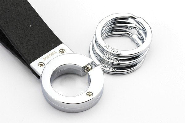 EAN 4024023115950 - TROIKA KR8-02/LE llavero y llavero tipo cartera Anilla de llavero Negro, Plata imagen 6