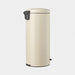 EAN 8710755149962 - Brabantia NewIcon 30 L Alrededor Beige imagen 5