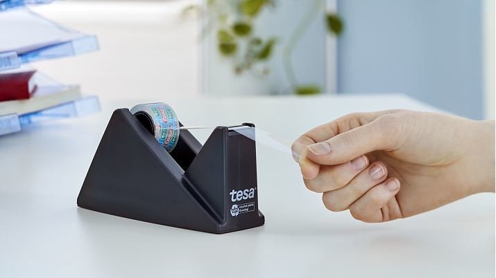 EAN 4042448197375 - TESA 59327 Plástico Negro imagen 5