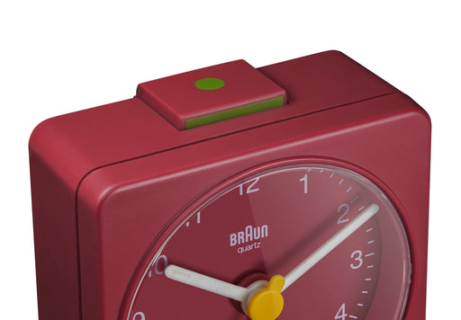EAN 4007218670816 - Braun BC02R despertador Reloj despertador analógico Rojo imagen 2