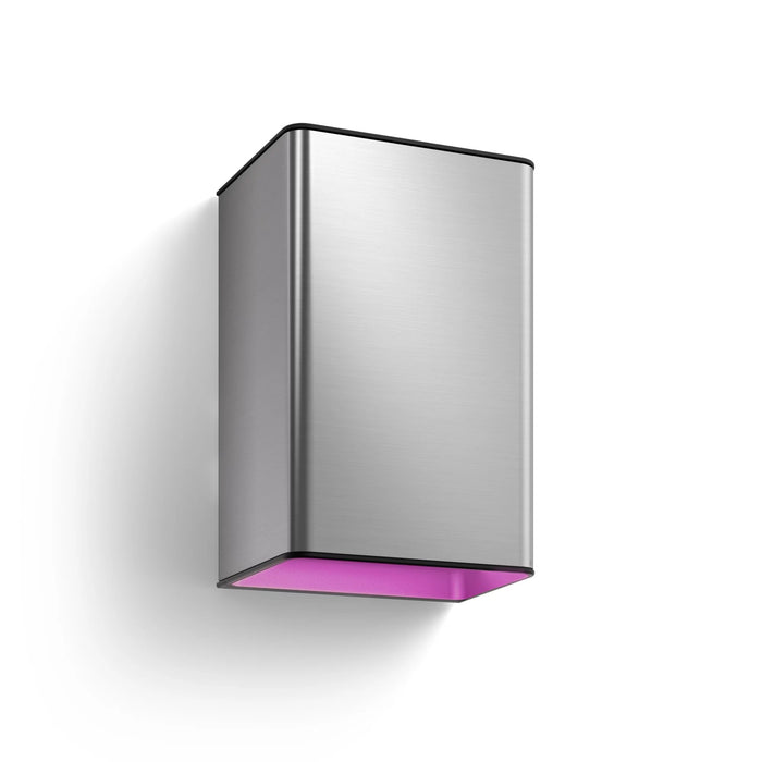 EAN 8718696174395 - Philips Hue White and Color ambiance 1746447P7 Aplique de pared para exterior Bluetooth 8 W imagen 1