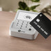 EAN 4260325424639 - SumUp Solo Lite & Charging Station lector de tarjeta inteligente Batería Blanco imagen 4
