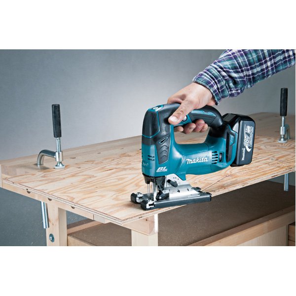 EAN 0088381651882 - Makita DJV182Z power jigsaws 2,6 kg imagen 2