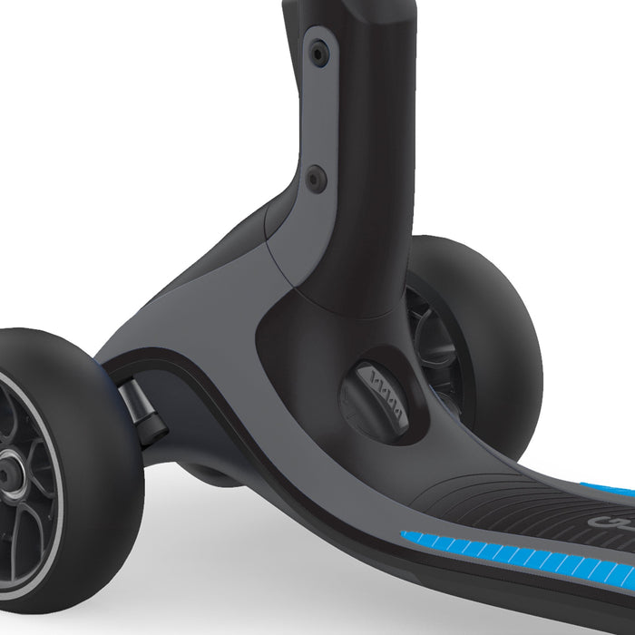 EAN 4897070183919 - Globber ULTIMUM Niños Patinete de tres ruedas Negro, Azul imagen 2