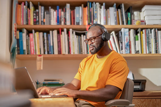 EAN 4895229139718 - Philips TAH3209BK/00 auricular y casco Auriculares Inalámbrico Diadema Llamadas/Música Bluetooth Negro imagen 2