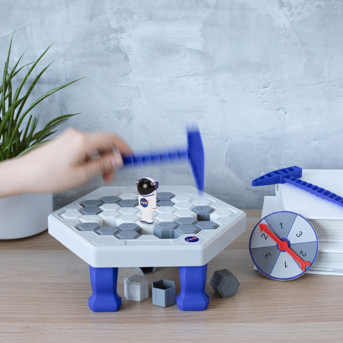 EAN 5060613318065 - Thumbs Up Moon Miner Stratego imagen 2