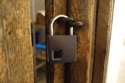 EAN 4004005715958 - Schwaiger 715958 candado Candado convencional 1 pieza(s) imagen 6