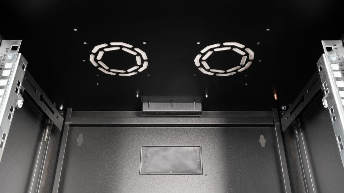 EAN 4015867232170 - Equip EPM-07-6045-B-CBAA armario rack 7U Bastidor de pared Negro imagen 5