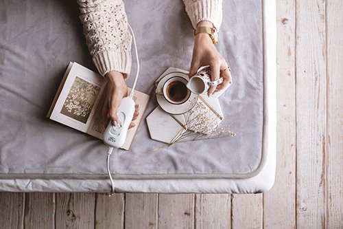 EAN 5902934832816 - Adler AD 7425 manta eléctrica y almohadilla 60 W Gris Poliéster imagen 7