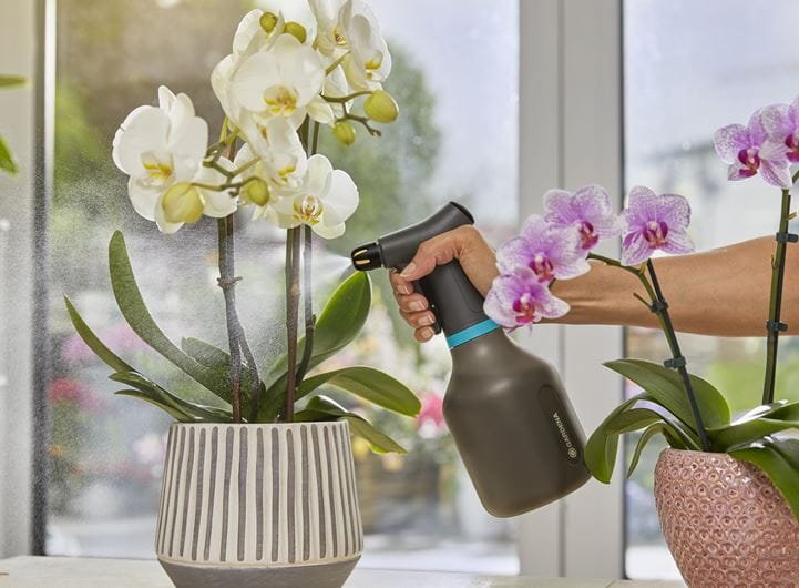 EAN 4078500052351 - Gardena 11110-20 pulverizador manual 0,75 L Negro imagen 3