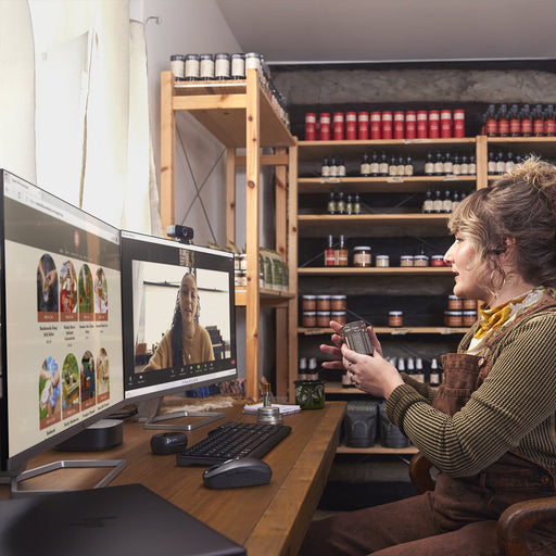 EAN 17229188013 - HP Poly Voyager Free 60+ UC M Carbon Black Earbuds +BT700 USB-C Adapter +Touchscreen Charge Case Auriculare imagen 2