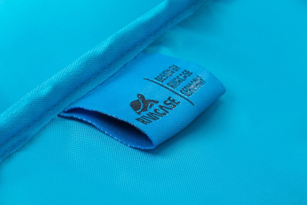 EAN 4260709011813 - Rivacase Alpendorf 7569 mochila Mochila informal Negro Poliéster imagen 20