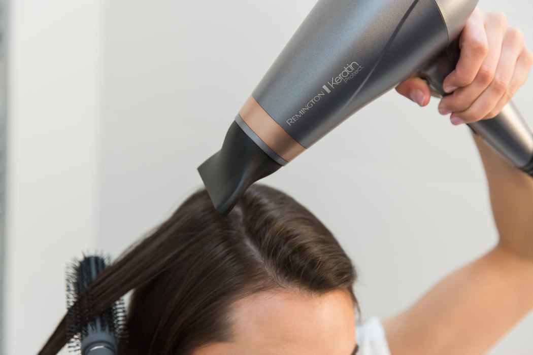 EAN 4008496938353 - Remington AC8820 secador 2200 W Plata imagen 5