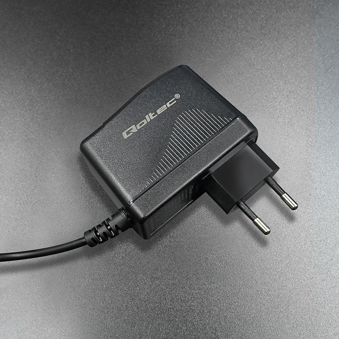 EAN 5901878523972 - Qoltec 52397 cargador de dispositivo móvil Universal Negro Corriente alterna Interior imagen 4