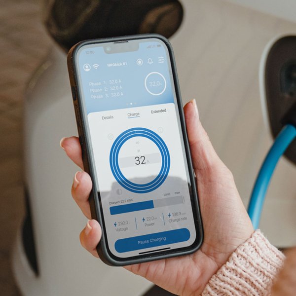 EAN 9120075712767 - NRGkick 12801000-30001002 estación de carga para vehículo eléctrico Azul Pared 3 imagen 4