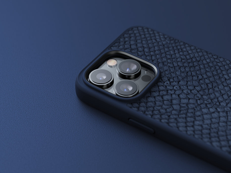 EAN 8720574621426 - Njord byELEMENTS Salmon Leather Magsafe funda para teléfono móvil 17 cm (6.7") Azul imagen 17