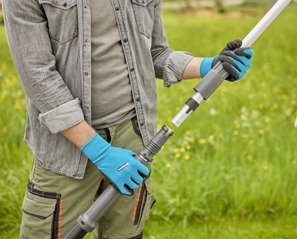 EAN 4078500065580 - Gardena 14776-55 podadora eléctrica Negro, Plata 2,8 cm 18 V Ión de litio imagen 2