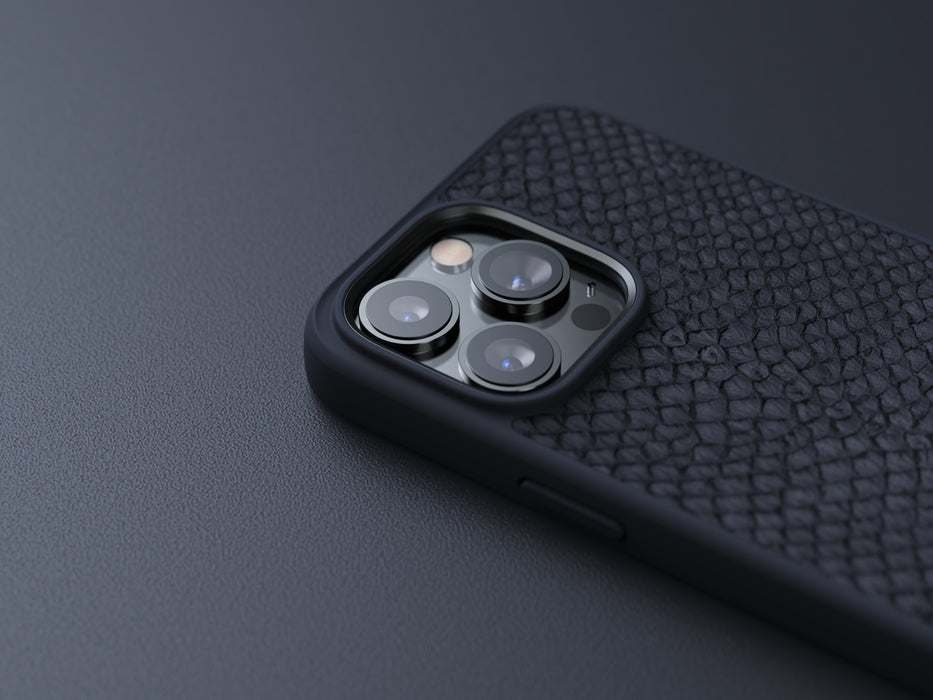 EAN 8720574621419 - Njord byELEMENTS Salmon Leather Magsafe funda para teléfono móvil 17 cm (6.7") Negro imagen 18