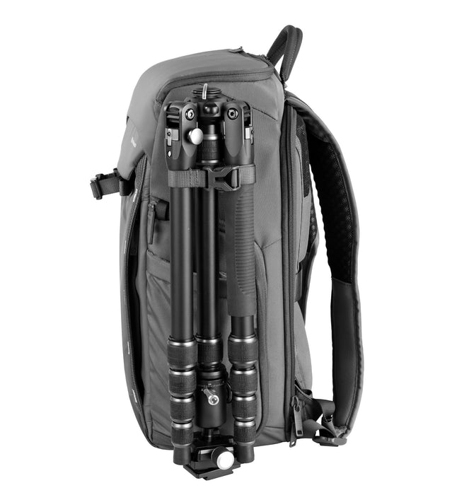 EAN 4719856250236 - Vanguard VEO ADAPTOR R48 GY estuche para cámara fotográfica Mochila Gris imagen 26