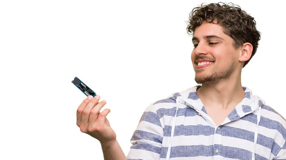 EAN 4582761161115 - Kioxia LSF10Z002TG8 unidad de estado sólido 2 TB M.2 PCI Express 4.0 NVMe QLC imagen 4