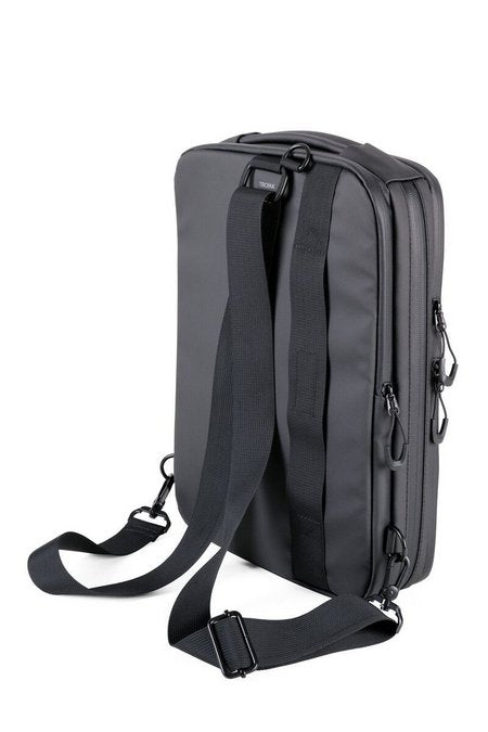 EAN 4024023022210 - TROIKA BBL63/BK bolso y bandolera Poliéster, Poliuretano (PU), Lona alquitranada Negro Hombre Bolsa de ho imagen 2