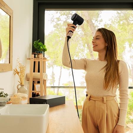 EAN 8435484044004 - Cecotec Bamba IoniCare RockStar Ion Touch secador 1600 W Negro imagen 9