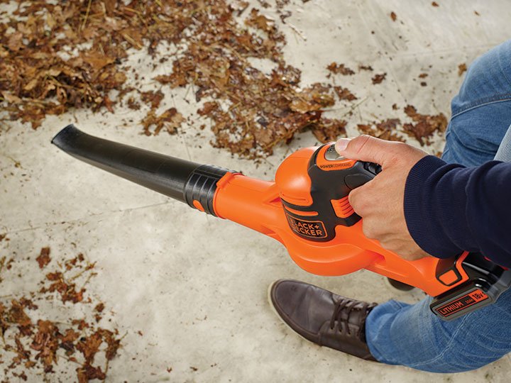 EAN 5035048640029 - Black & Decker GWC1820PC aspiradora de hojas 209 kmh Negro, Naranja 18 V Litio imagen 3