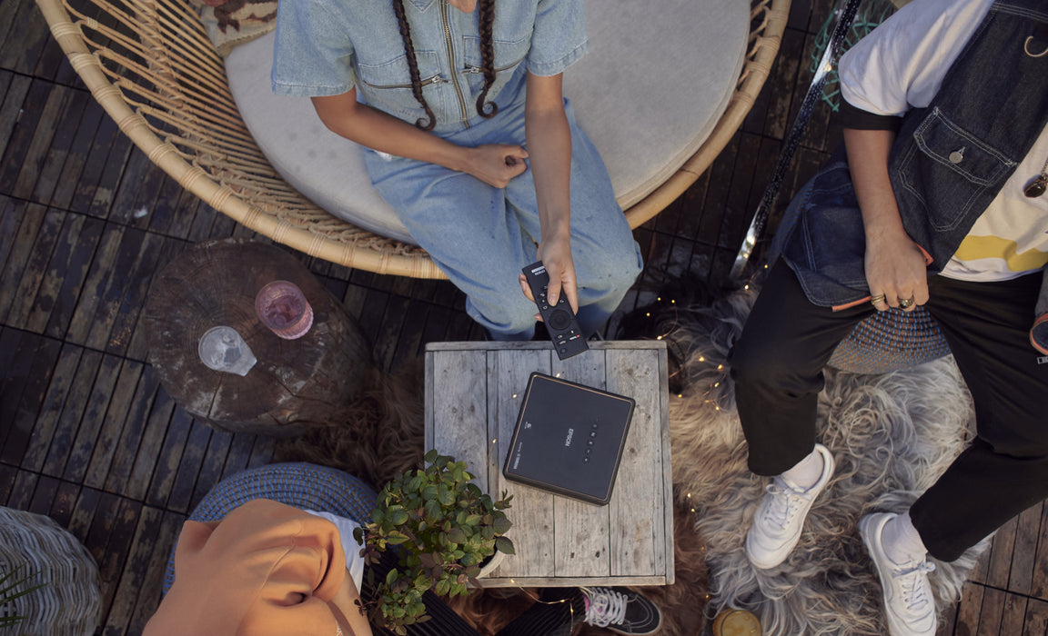 EAN 8715946688787 - Epson EF-12 imagen 22