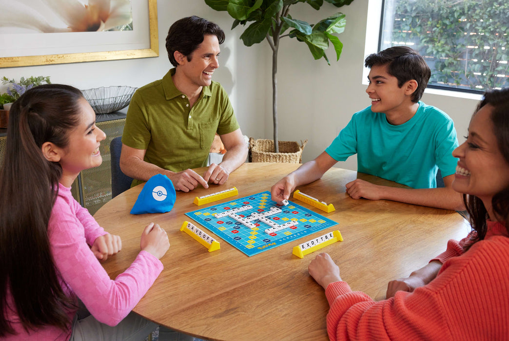 EAN 0194735237746 - Games Scrabble Pokémon Juego de mesa Word imagen 2