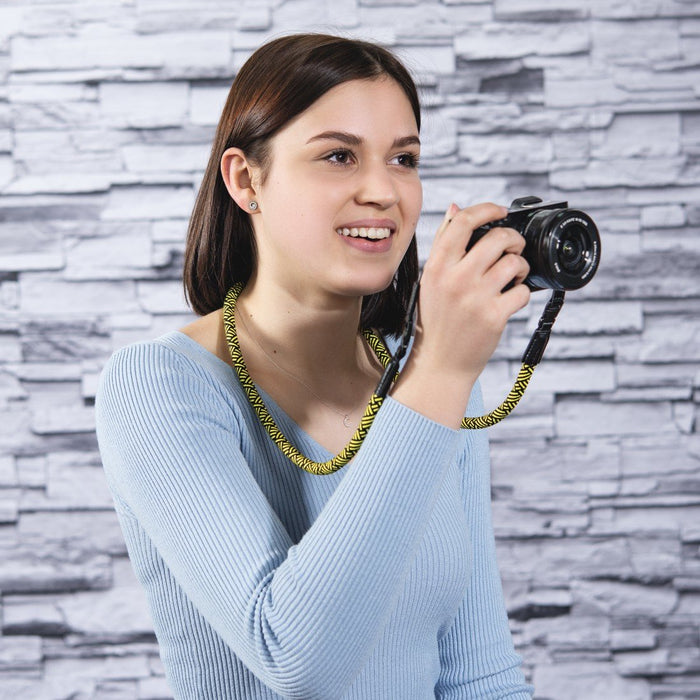 EAN 4007249272133 - Hama Braid 120 correa Cámara digital Nylon Negro, Amarillo imagen 7