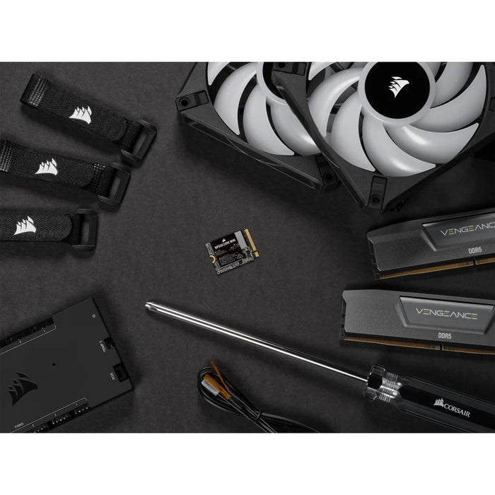 EAN 840006677581 - Corsair MP600 Mini 1 TB M.2 PCI Express 4.0 NVMe QLC 3D NAND imagen 5