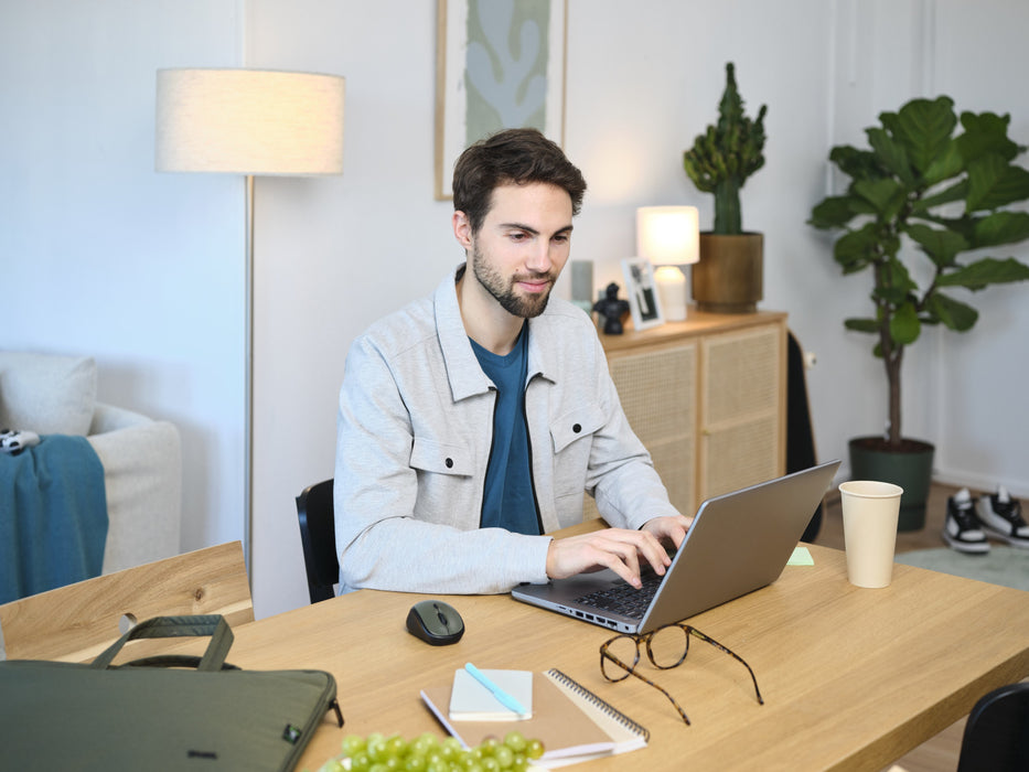 EAN 8713439249897 - Trust Bologna 40,6 cm (16") Maletín Verde imagen 12