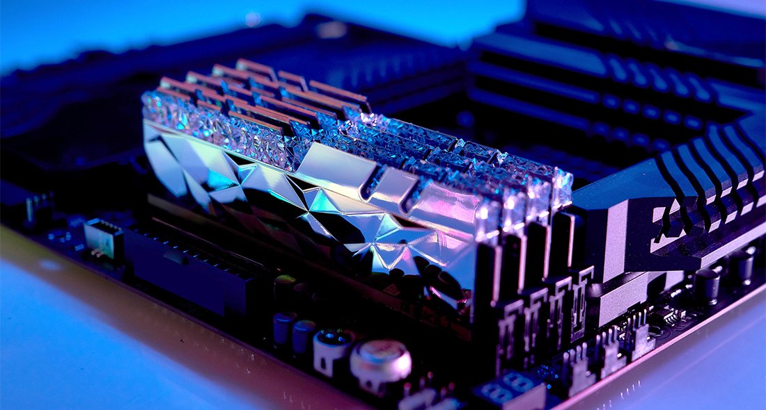 EAN 4713294228666 - G.Skill Trident Z Royal F4-3600C16Q-64GTESC módulo de memoria 64 GB 4 x 16 GB DDR4 imagen 6