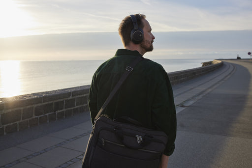 EAN 0196548377831 - Poly Voyager Surround 80 UC Microsoft Teams Certified USB-C Headset +USB-C/A Adapter Inalámbrico Diadema  imagen 2