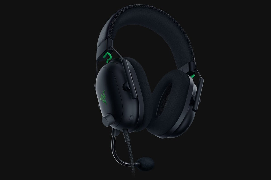EAN 8886419378372 - Razer Blackshark V2 Auriculares Alámbrico Diadema Juego Negro, Verde imagen 3
